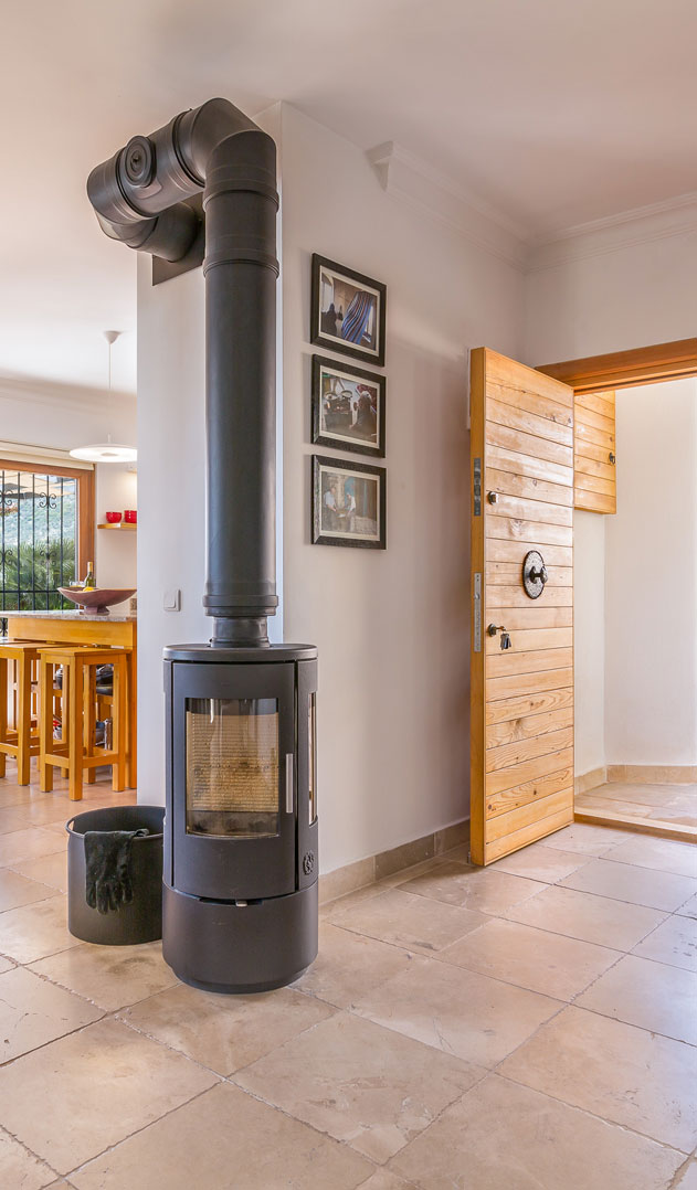 Wood Bruning Stove